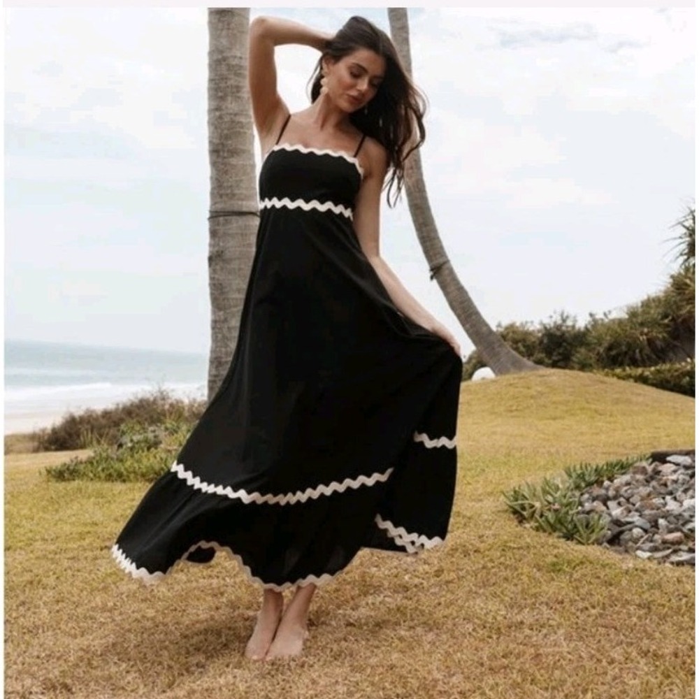 Black Maxi Dress with White Trim – Sleeveless Summer Dress
